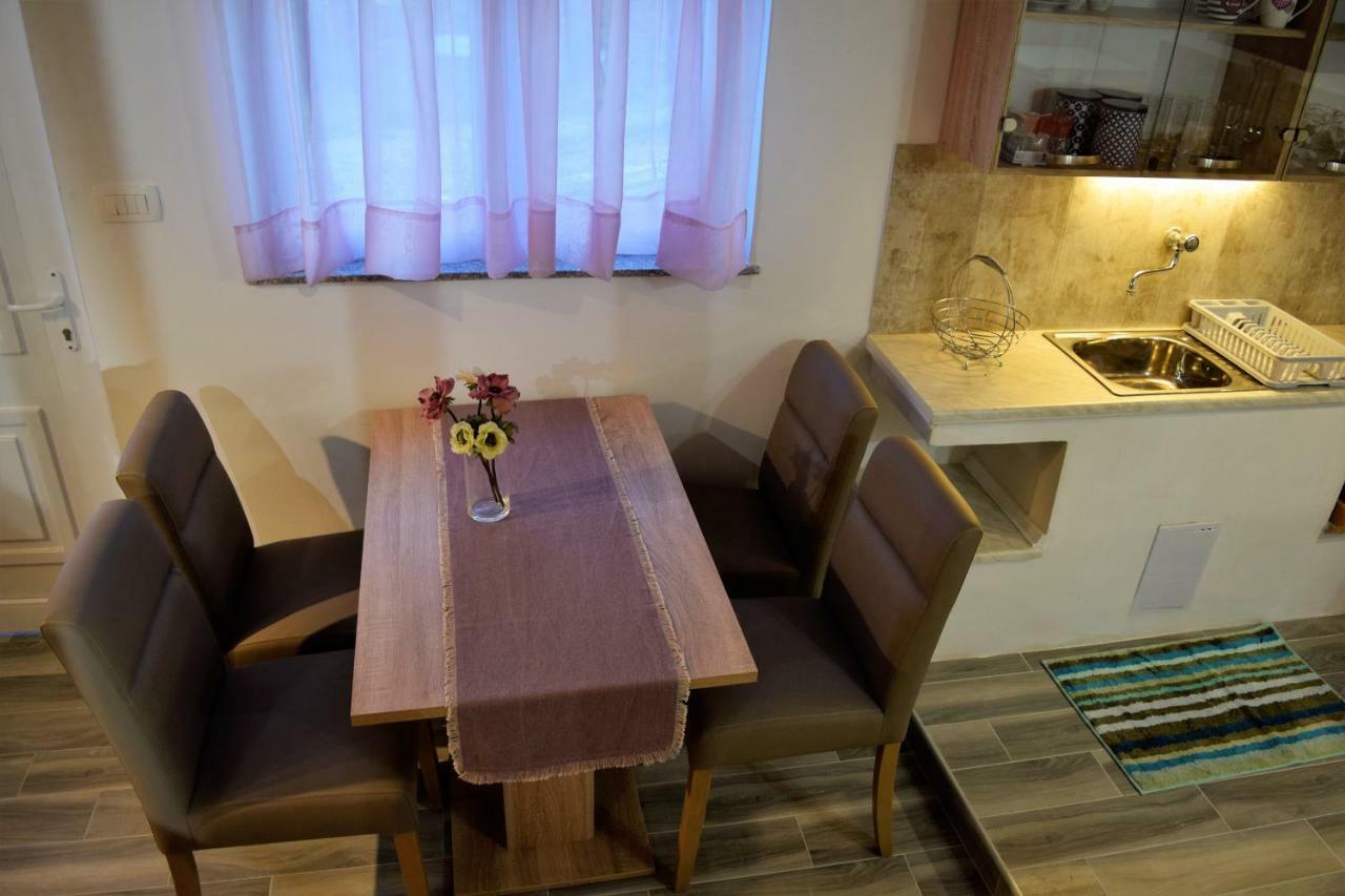 Veritas Apartments Mlini Luaran gambar